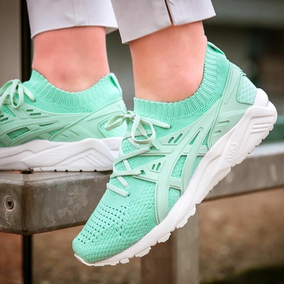 mint green asics